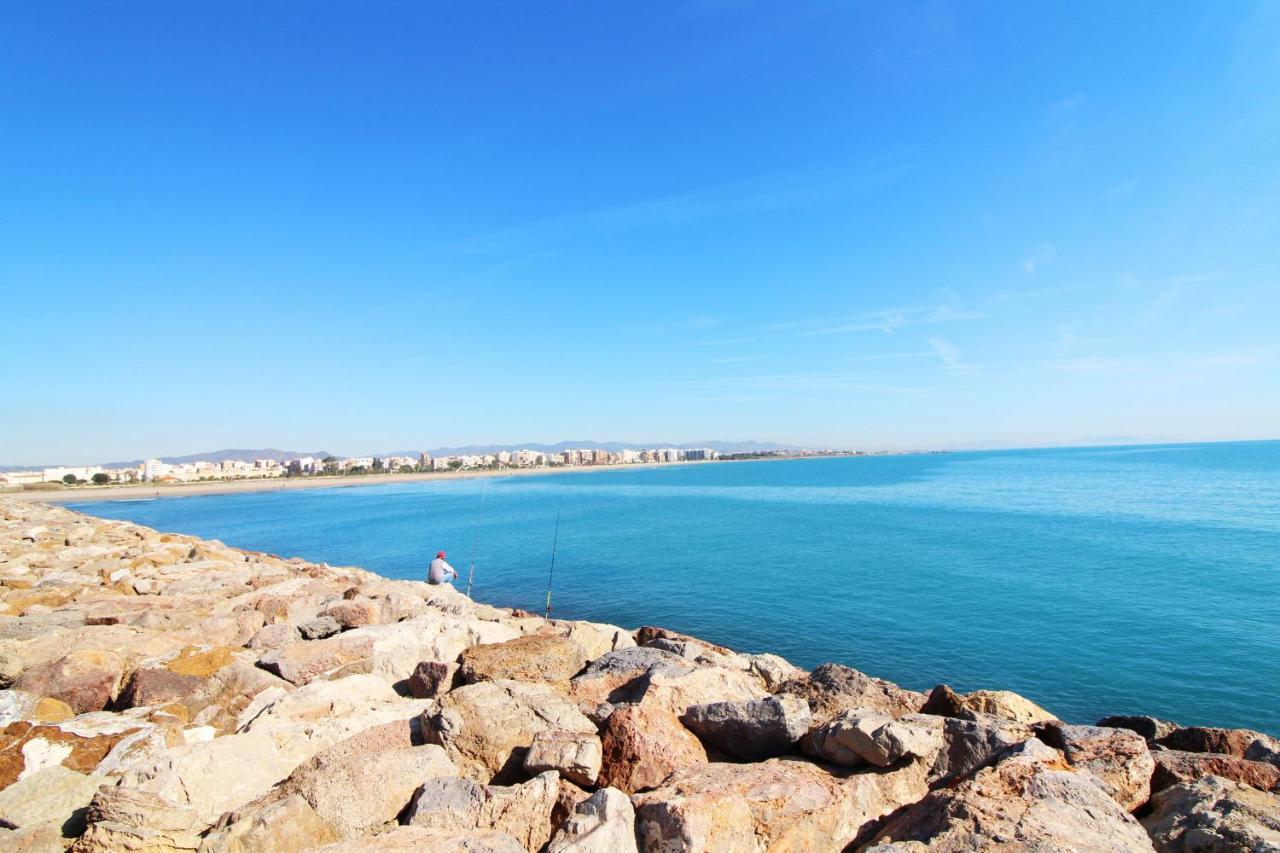 Global Properties, Apartamento Con 2 Habitaciones Y Perfecta Ubicacion En La Playa Пуэтро-де-Сагунто Экстерьер фото
