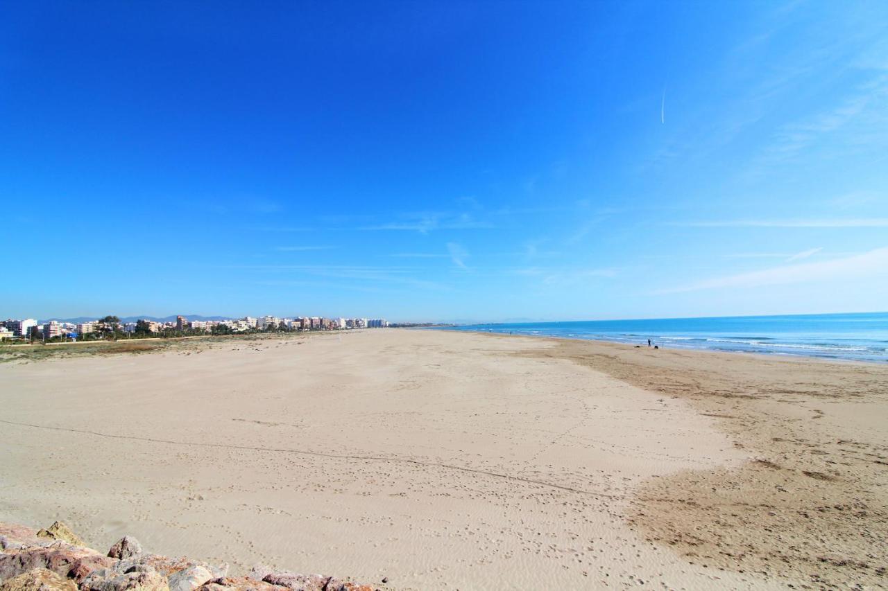 Global Properties, Apartamento Con 2 Habitaciones Y Perfecta Ubicacion En La Playa Пуэтро-де-Сагунто Экстерьер фото